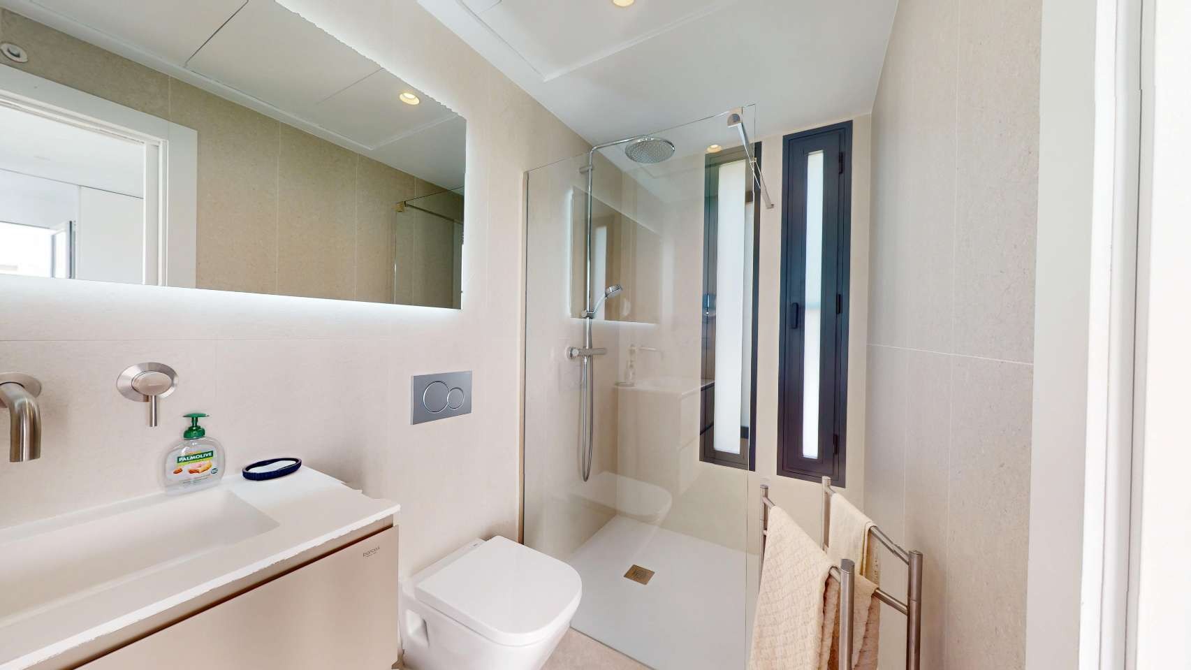 Villa in Font Del Llop Golf Resort