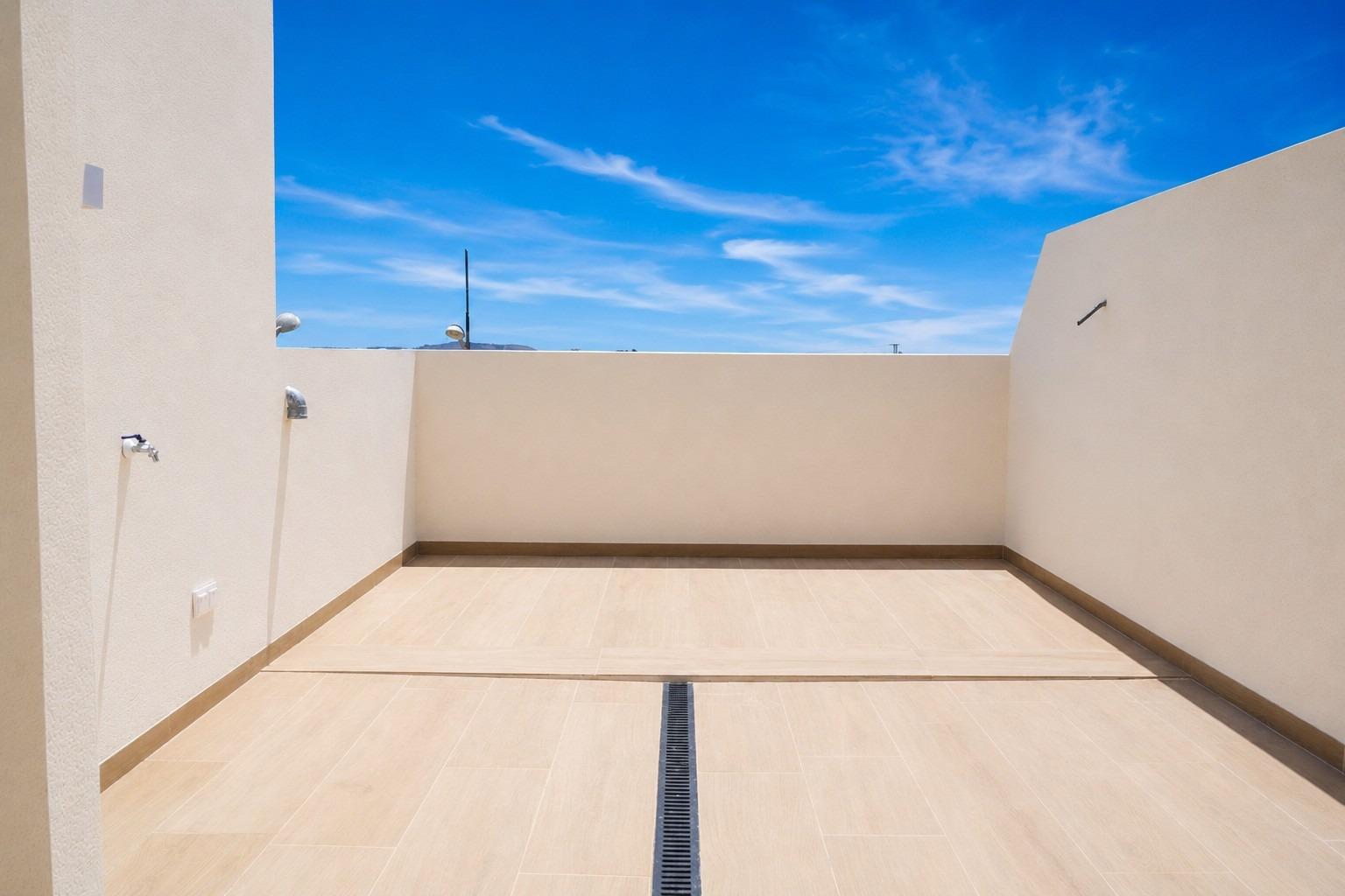 Modern townhouses in dolores with comunal pool