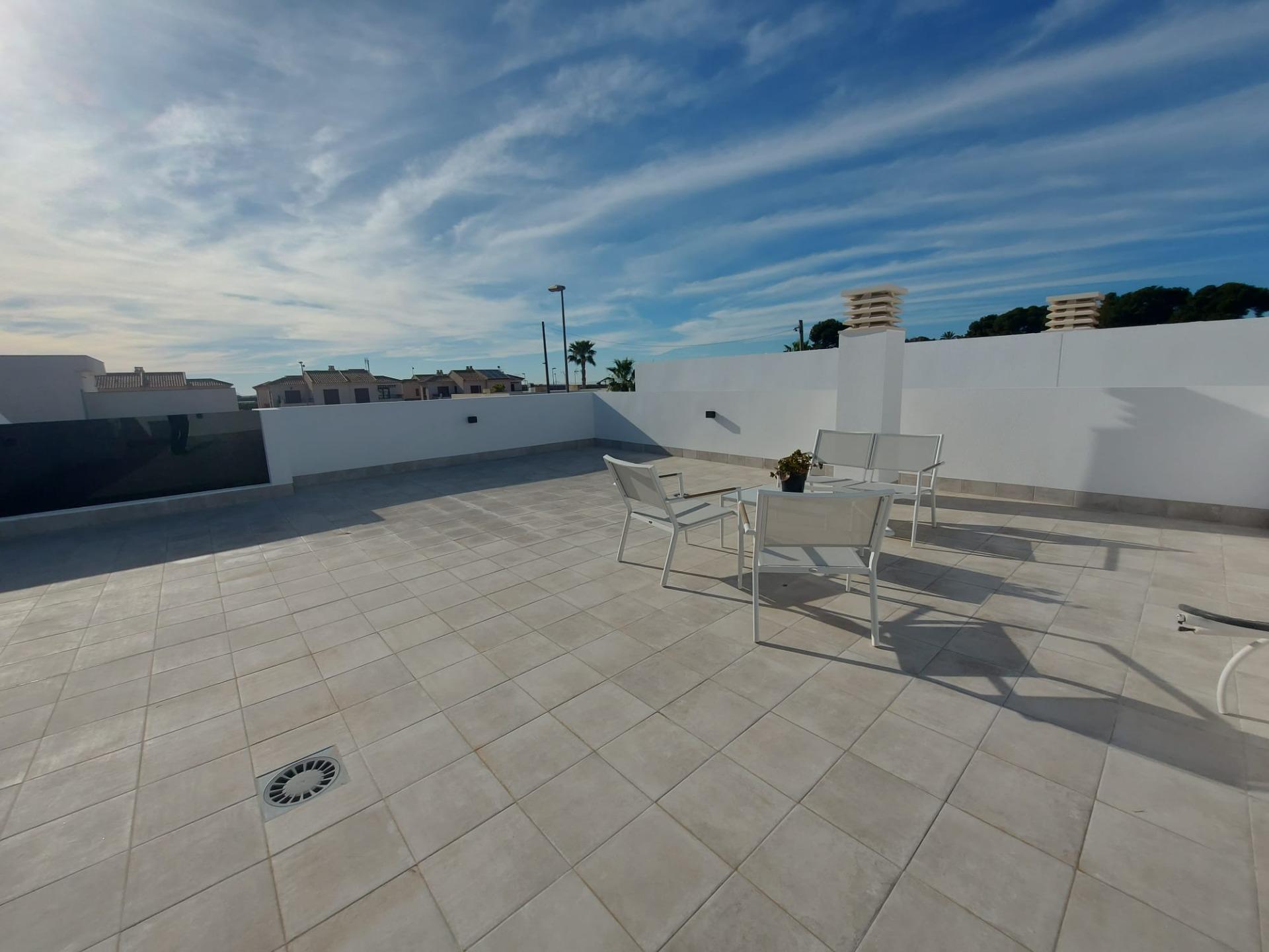 New build semi-detached villas in roldan