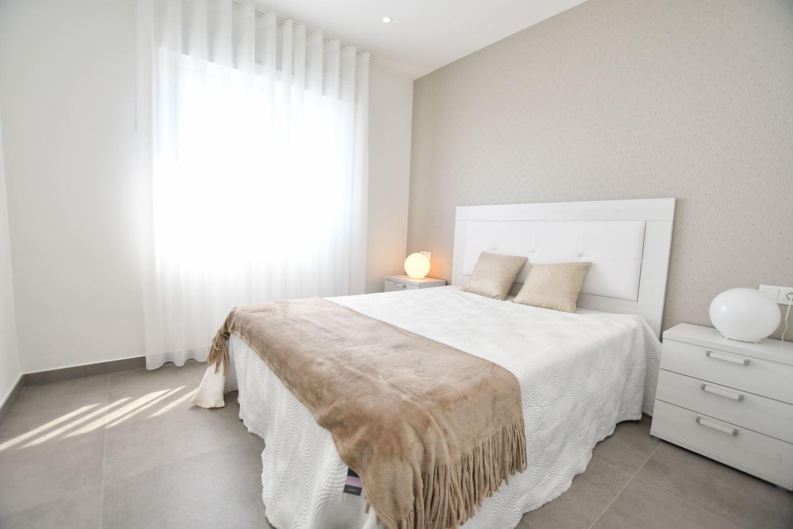 New build bungalows in san miguel de salinas – nature, golf and comfort