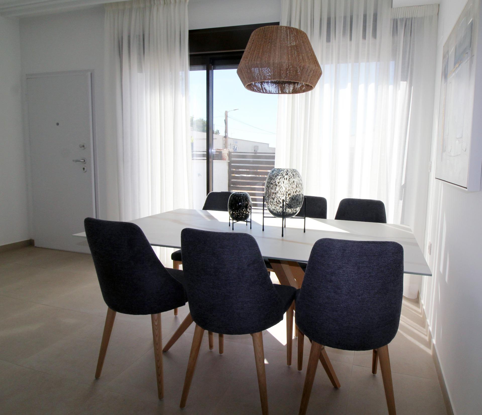 Modern townhouses and semi-detached homes in pilar de la horadada