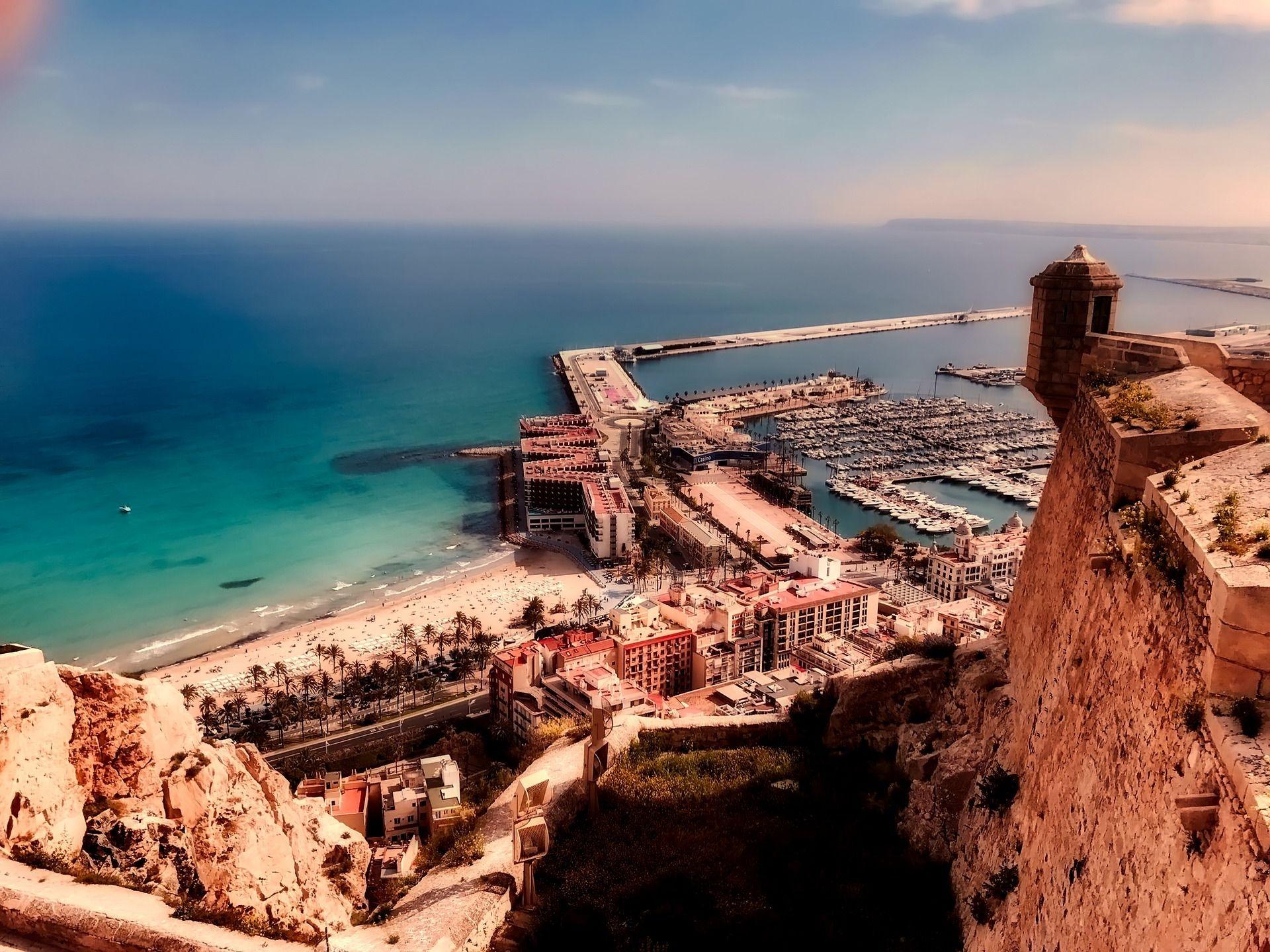 New build apartments in alicante city