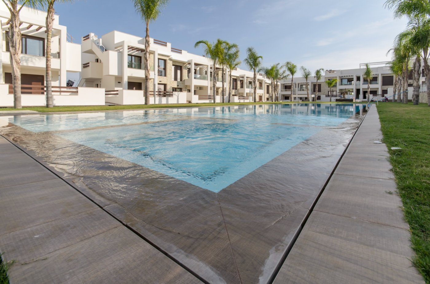 New build residential of bungalow apartments in los balcones, torrevieja