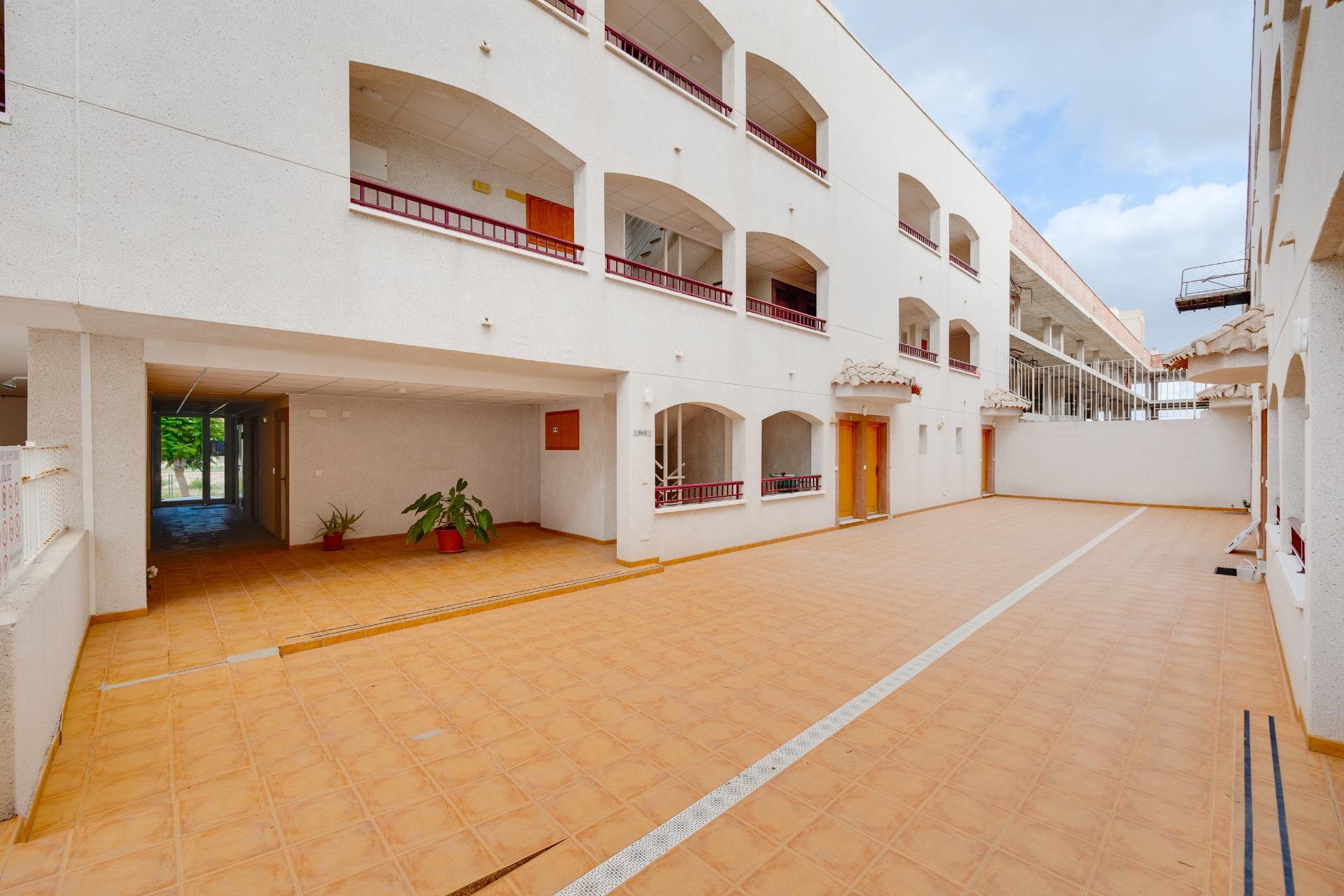 Renovated apartments in the center of san fulgencio