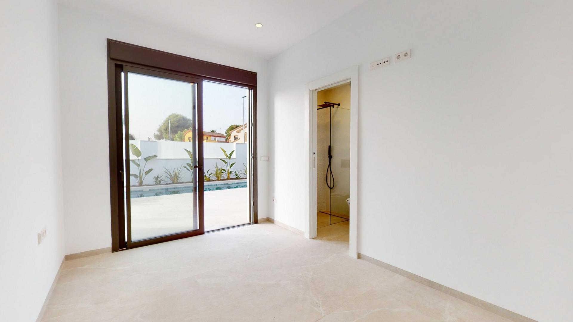 New build villas in los alcazares