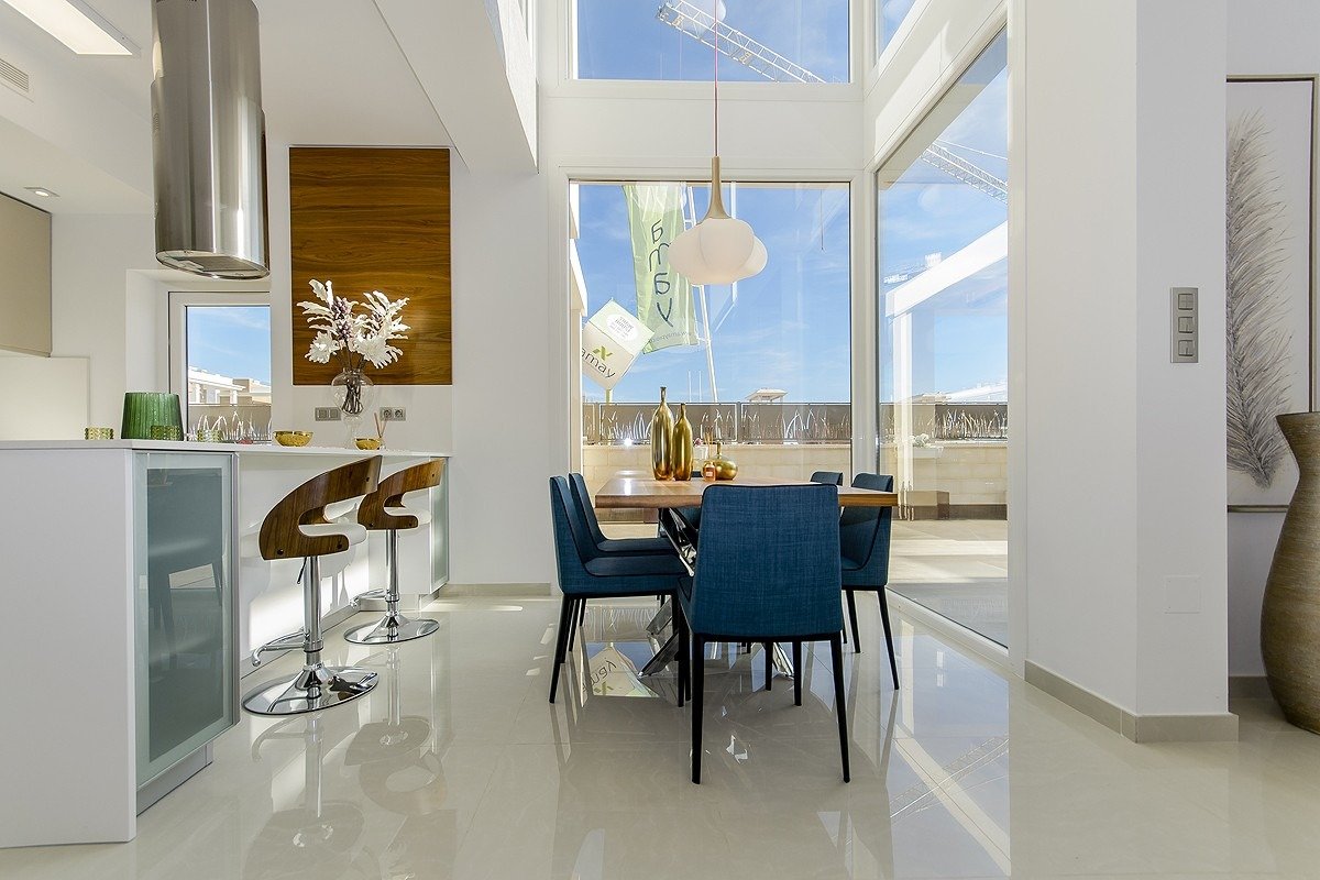 New built villa in playa honda