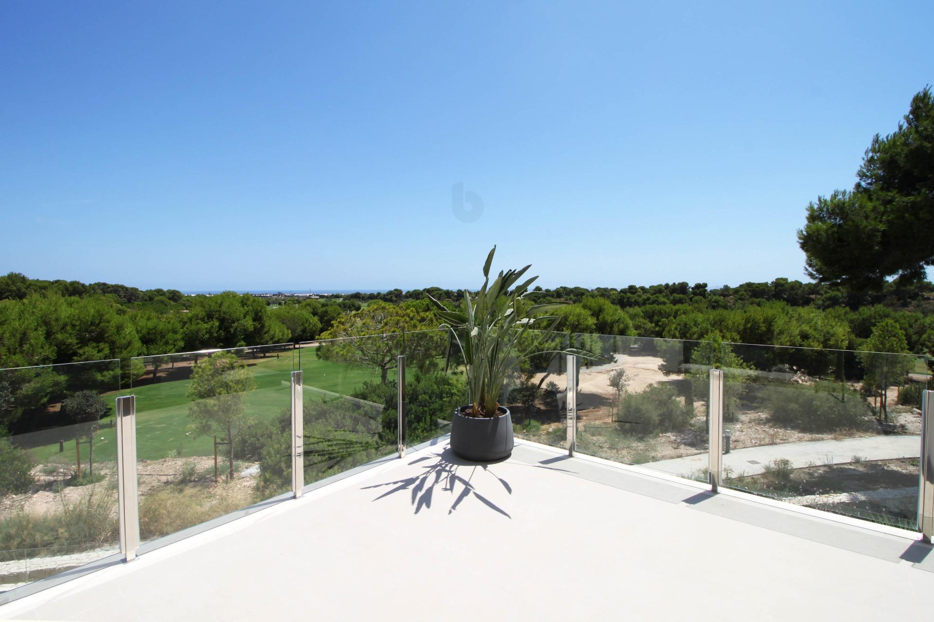 New build residential complex in pilar de la horadada on the golf course