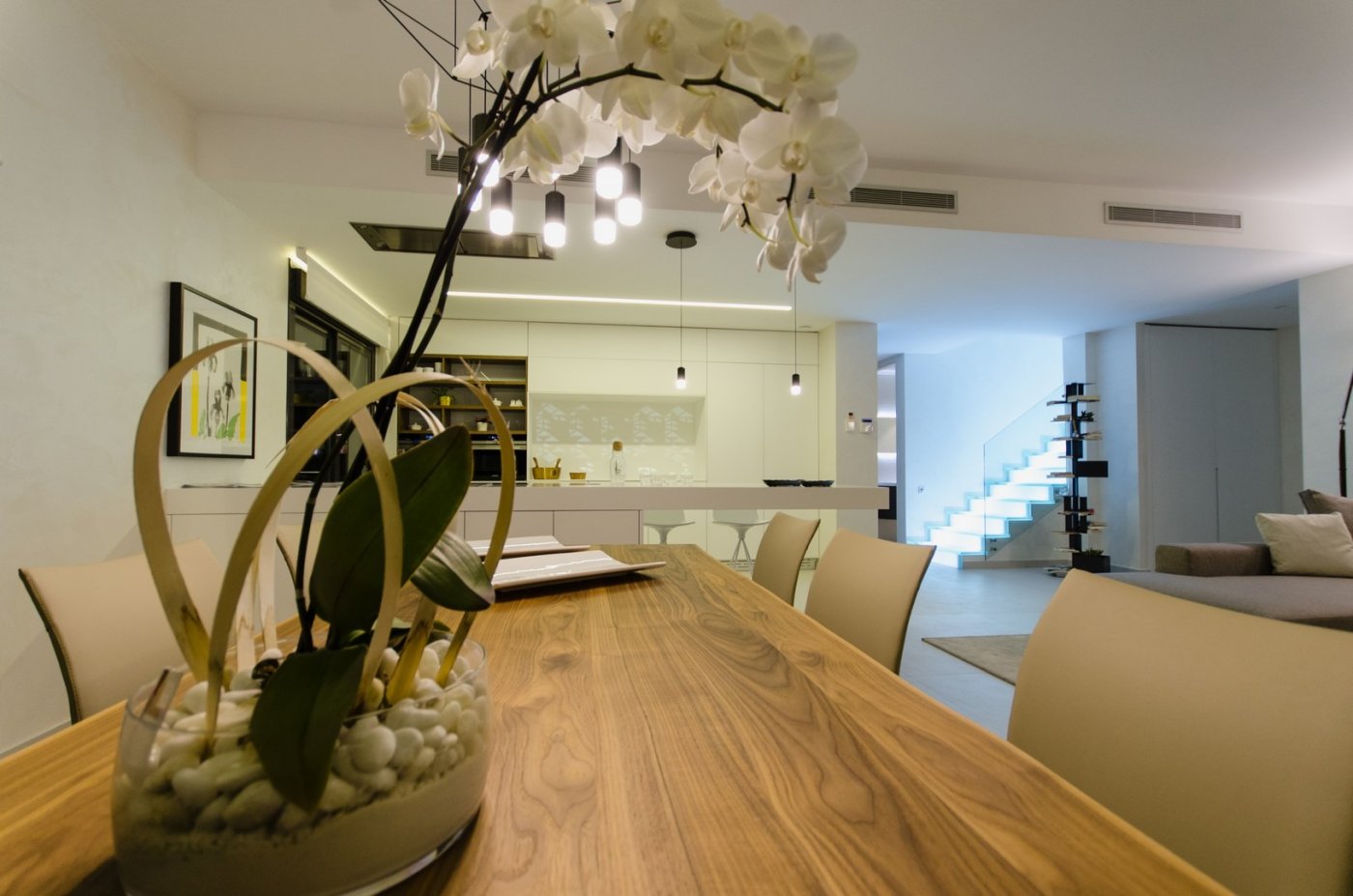 New construction villas 250 m from the beach in campoamor