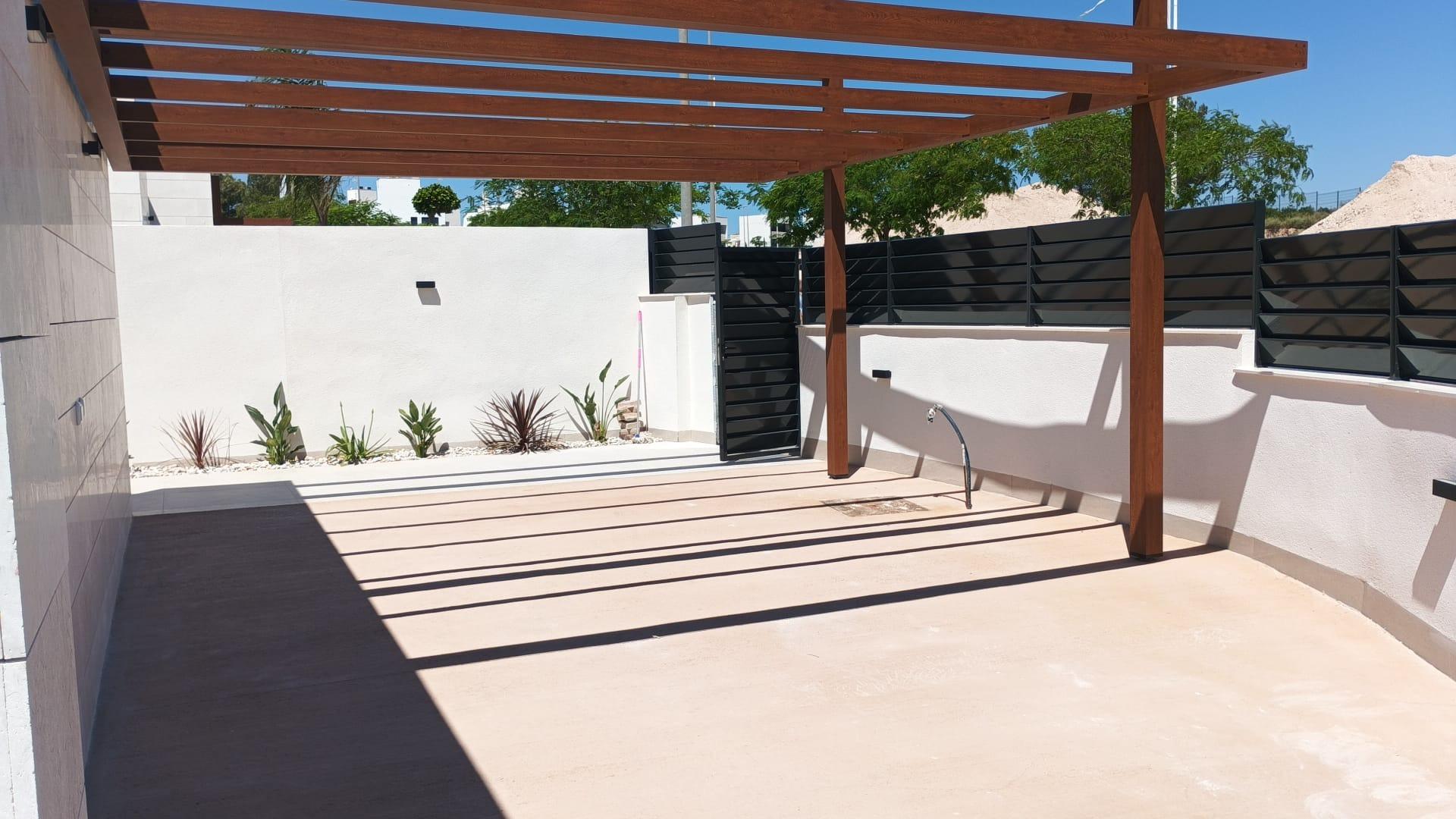 New build villas in pilar de la horadada on the golf course