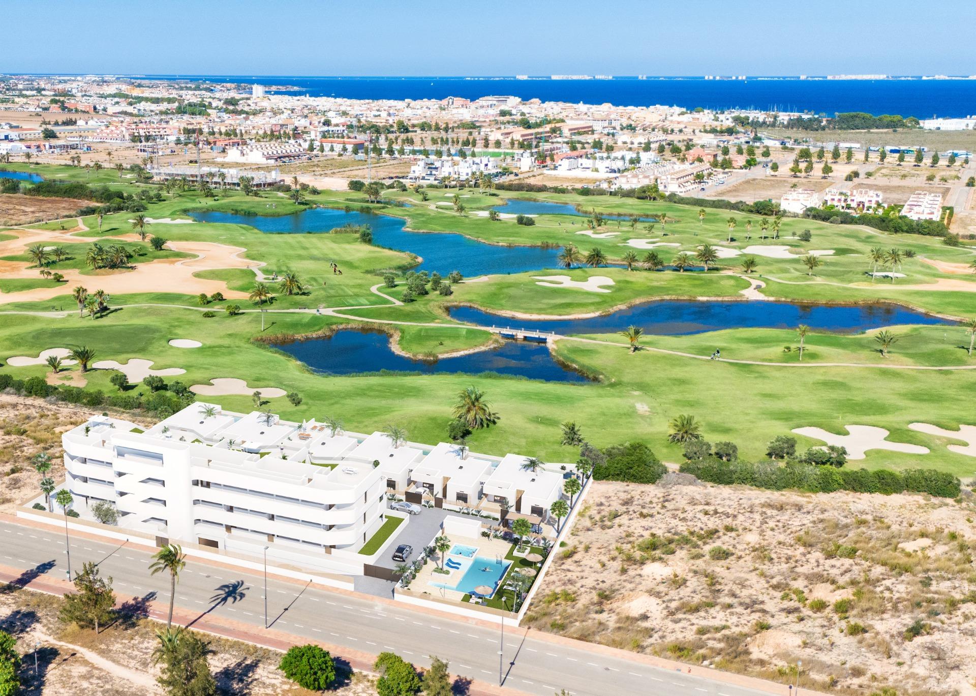 New build apartments and villas frontline golf in los alcazares costa calida