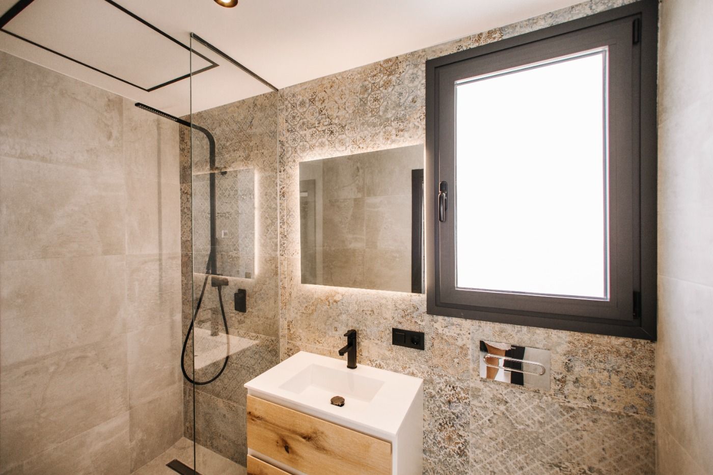 Luxury and design apartment next to the golf course