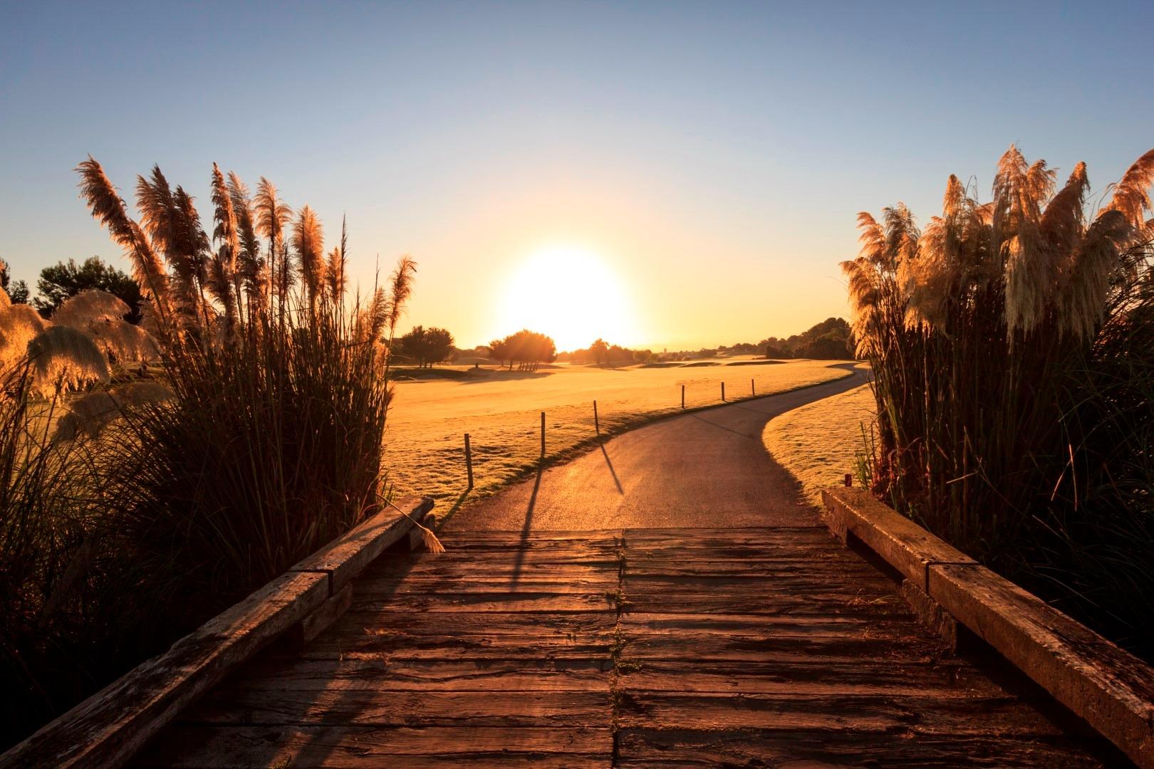 New construction villas on the frontline of lo romero golf