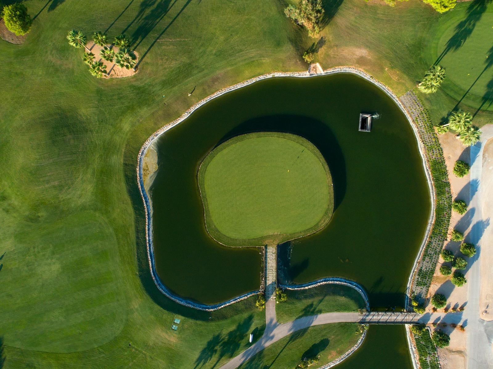 New construction villas on the frontline of lo romero golf