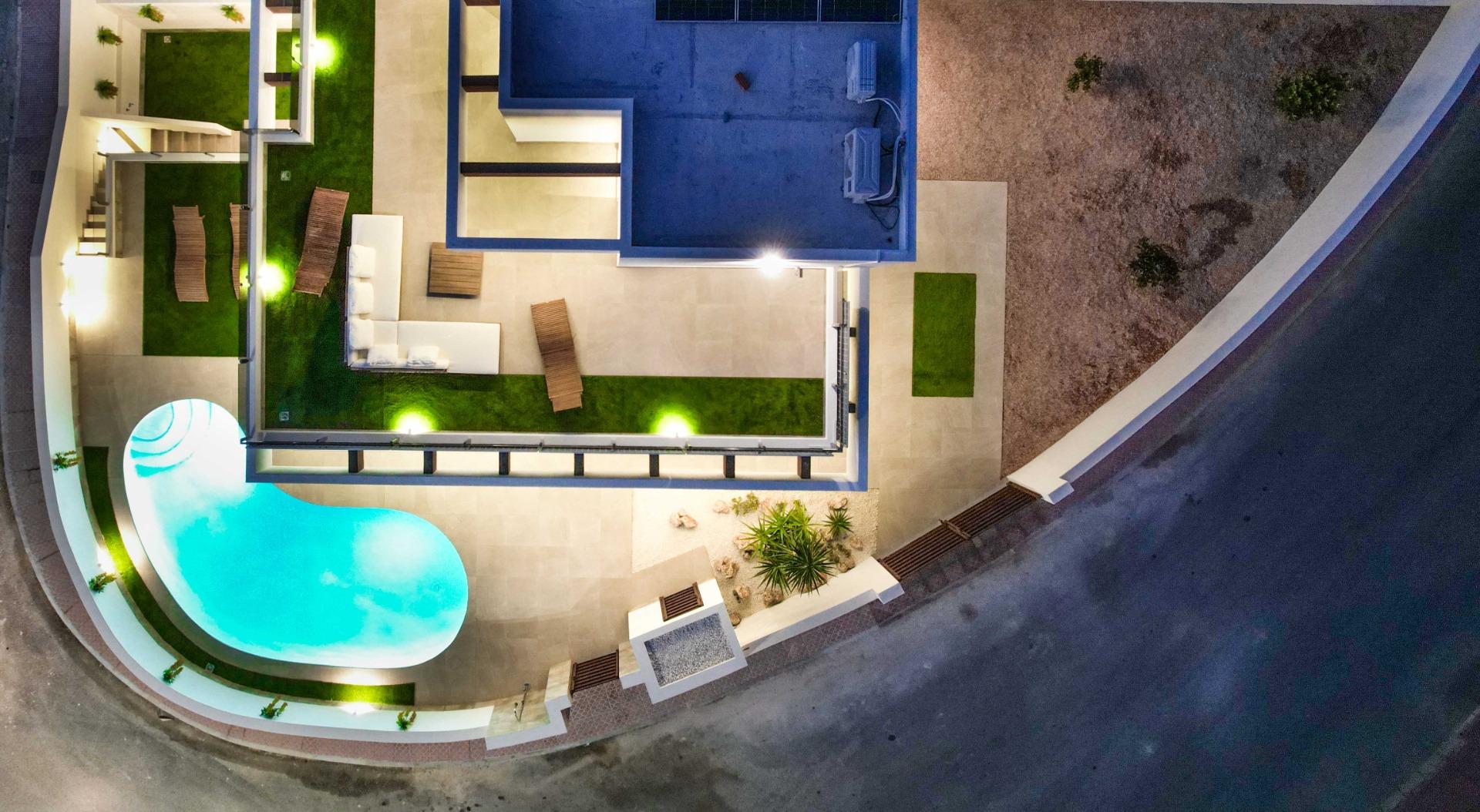 Beautiful big villa with views to the golf course "la marquesa"!