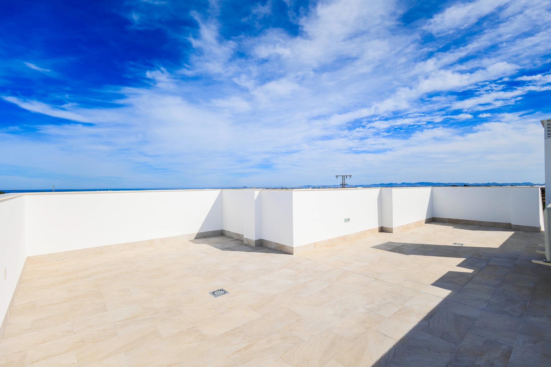 New build villas in pilar de la horadada on the golf course