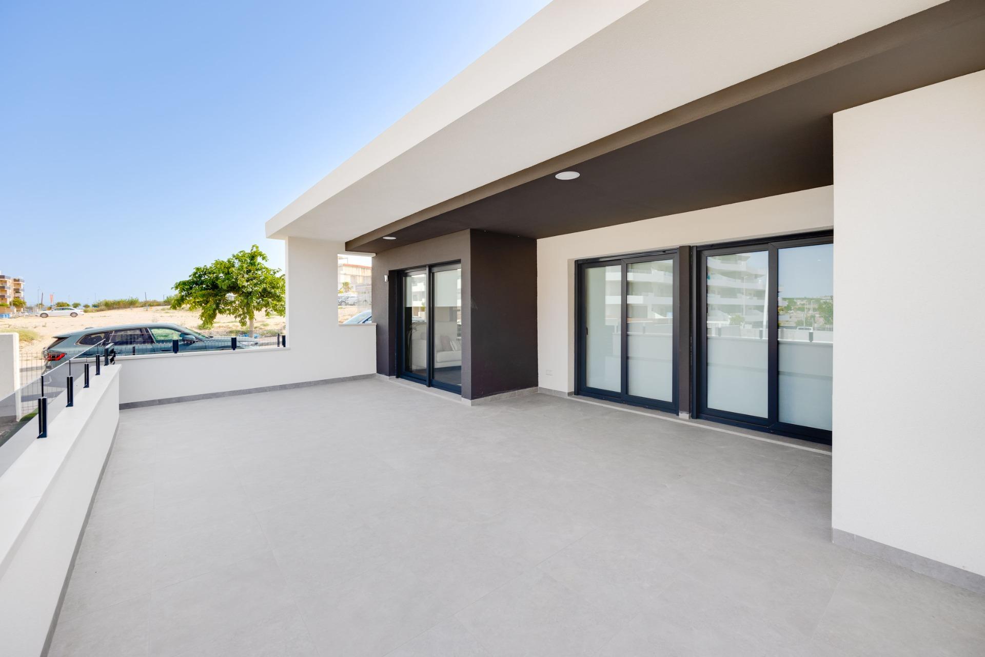 New residential development in san miguel de salinas, a stone's throw from the centre