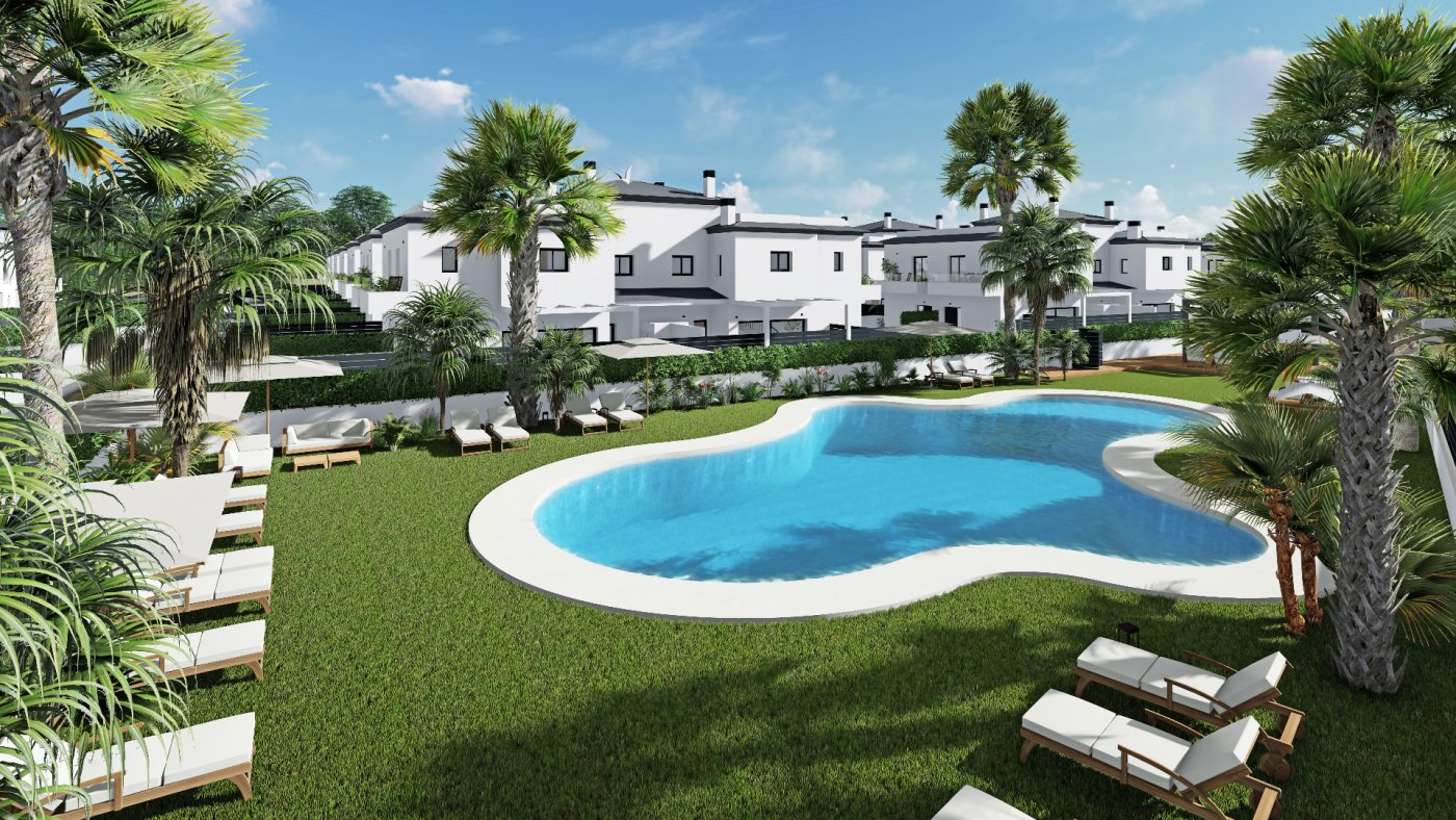 New build townhouses and quads in gran alacant near the beach