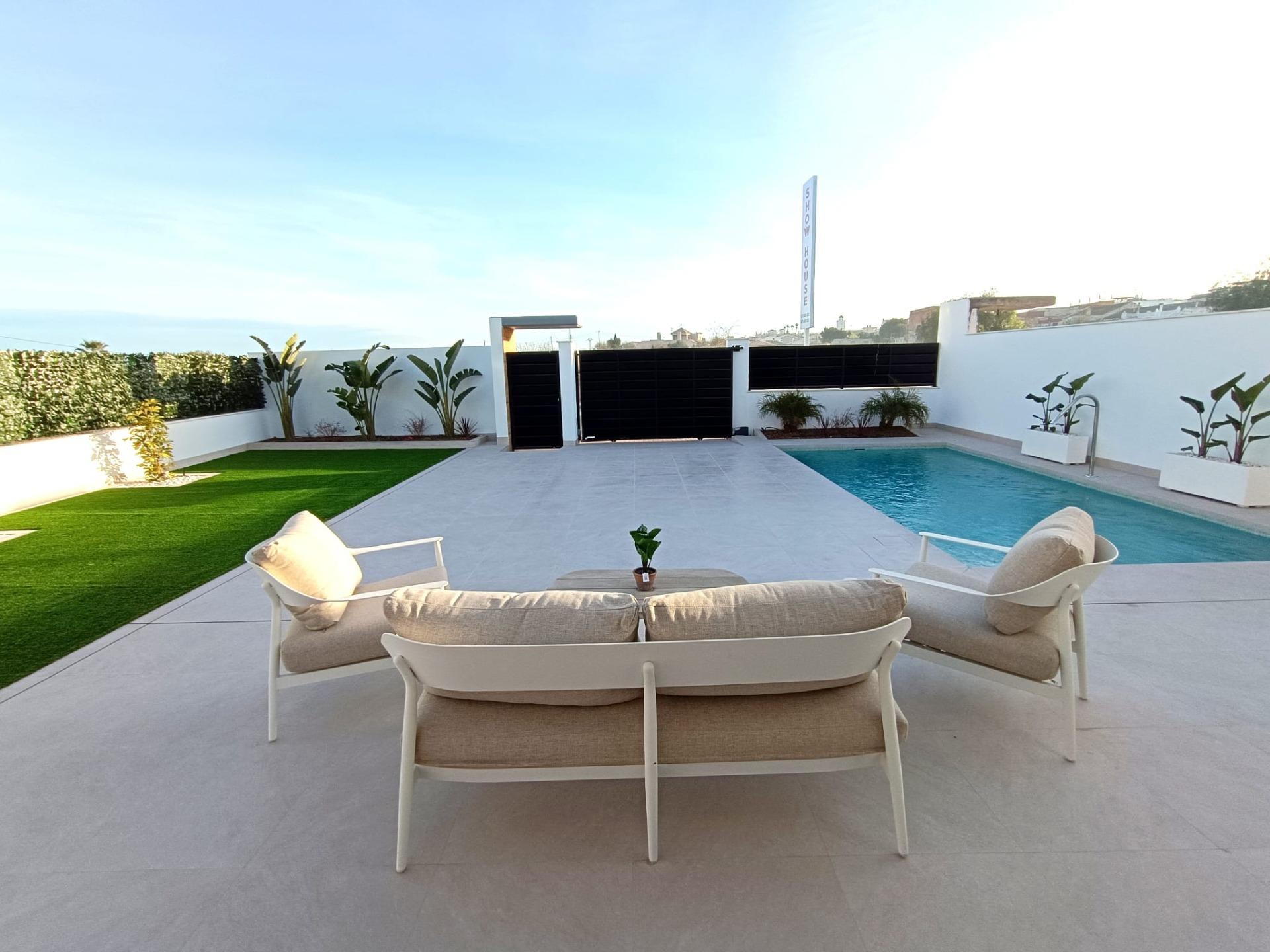 Luxury new build semi-detached villas in benijófar, costa blanca