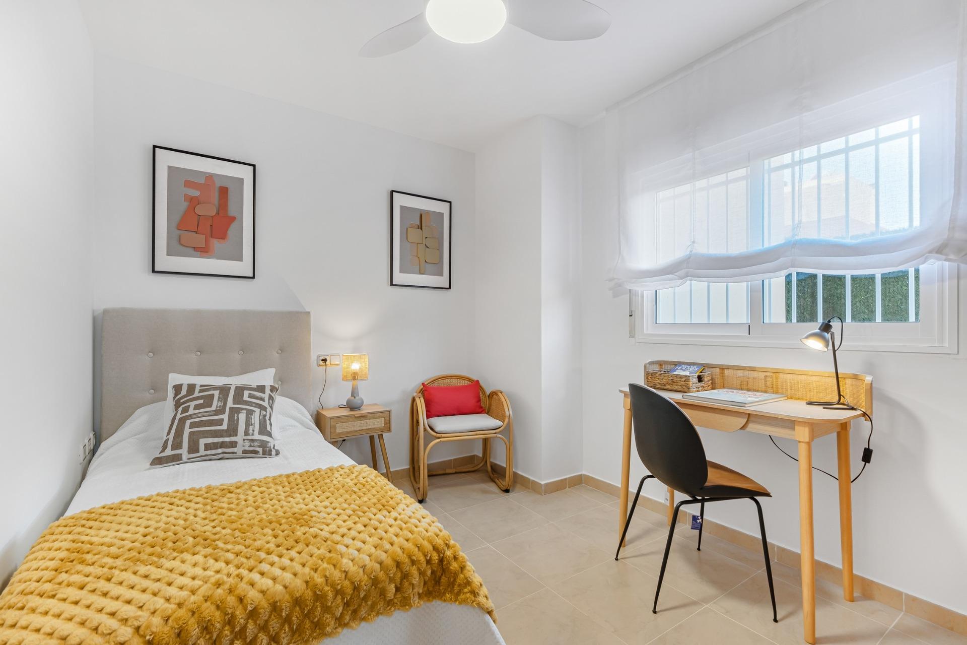 Regenerated residential complex in lomas de cabo roig – renovated apartments
