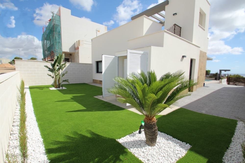 New build residential of villas in san miguel de salinas