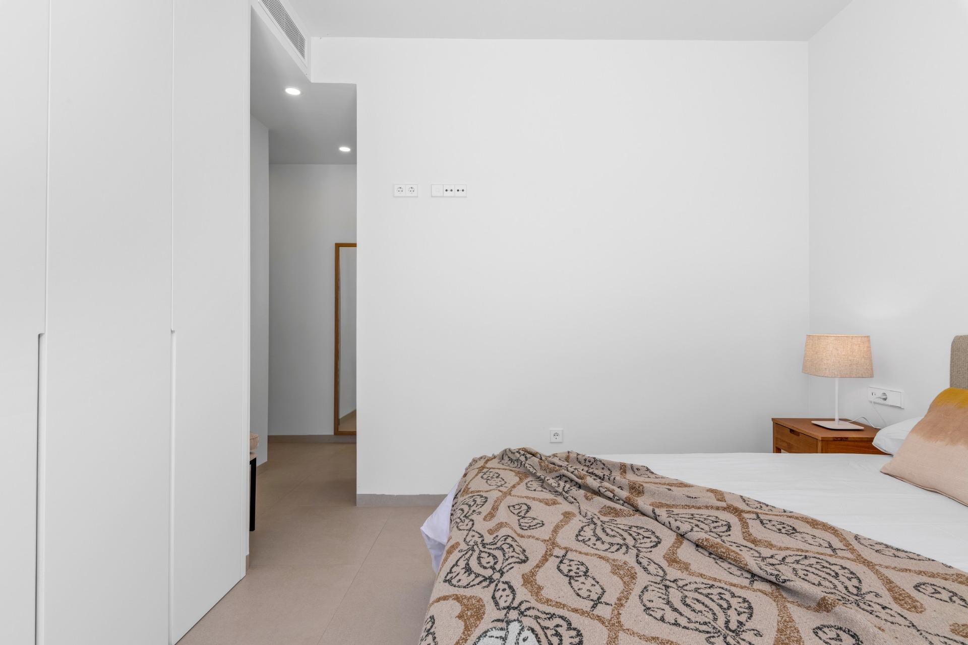 New build villas near serena golf in los alcazares